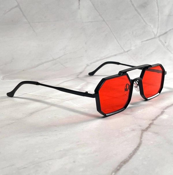 Futuristic polygonal red sunglasses - Image 3