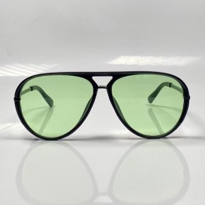 Trendy aviator sunglasses
