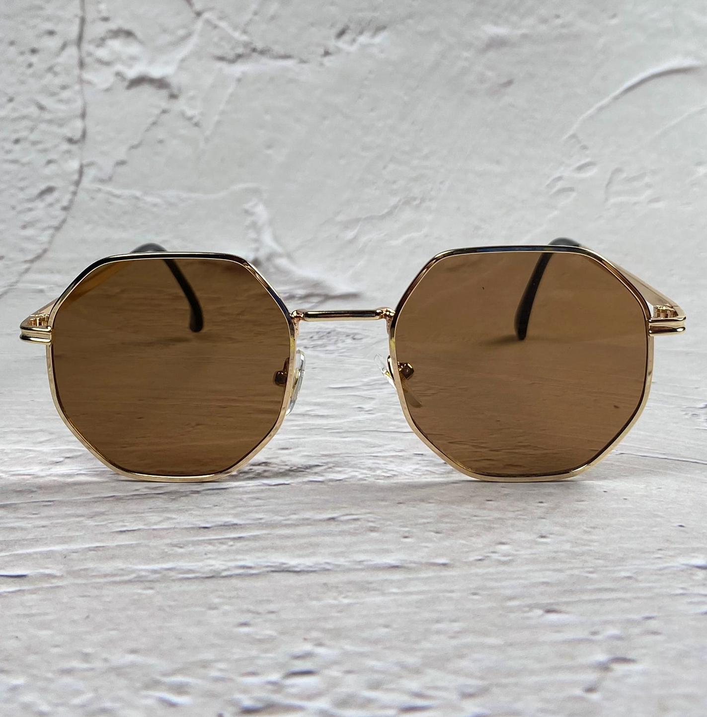 Retro polygonal metal frame sunglasses