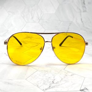 Trendy aviator sunglasses