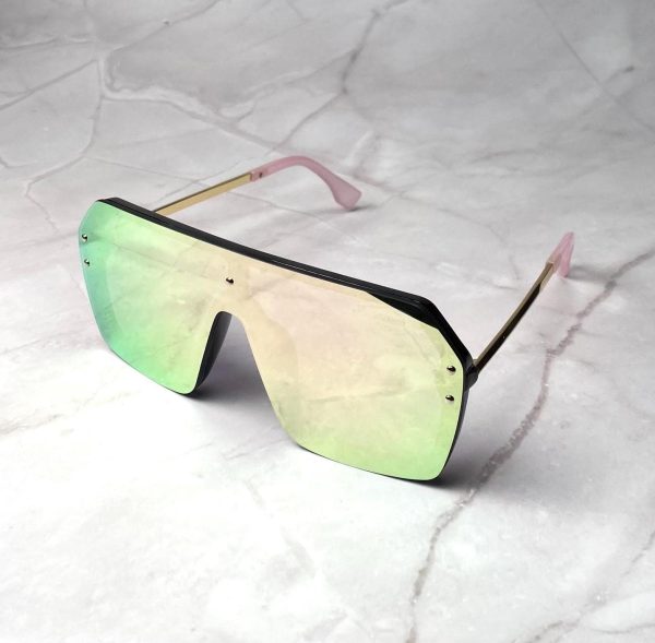 Gradient colorful large frame sunglasses - Image 3