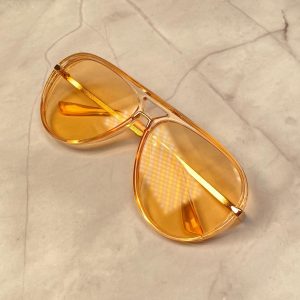 Retro style large frame aviator sunglasses